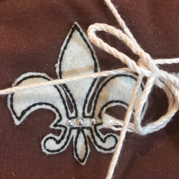 ⚜️Fluer De Lis Baby Onsie - Picture 4 of 4